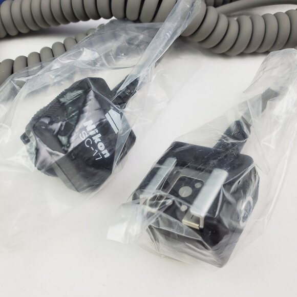 Nikon SC-17 Vintage TTL Remote Cord for SB-15/16-B Flash Box Manual Unused NOS - Picture 4 of 11